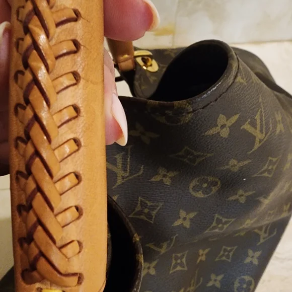 AUTHENTIC Louis Vuitton Artsy GM GORGEOUS CONDITION - Picture 7 of 16